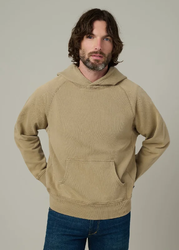 Essential Men's Sports HoodiesVINTAGE WASHED HOODIE