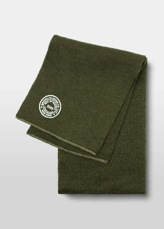Elegant Straight-Leg Men's JeansBrooklyn Denim Co. Seal Wool Scarf in Olive