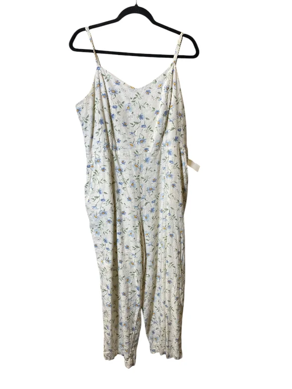 Men's Bootcut Jeans for a Flattering ShapeOveralls By Old Navy In Floral Print, Size: Xl