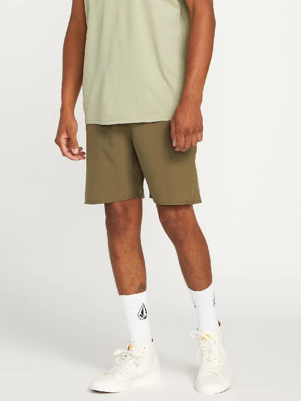 Men's Pants with Wrinkle-Resistant FabricFrickin Ascender Shorts - Winter Moss