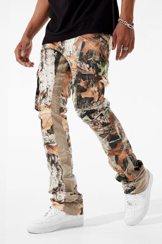 Yoked Back Men's JeansMartin Stacked - Camo Cargo Denim (Real Tree)