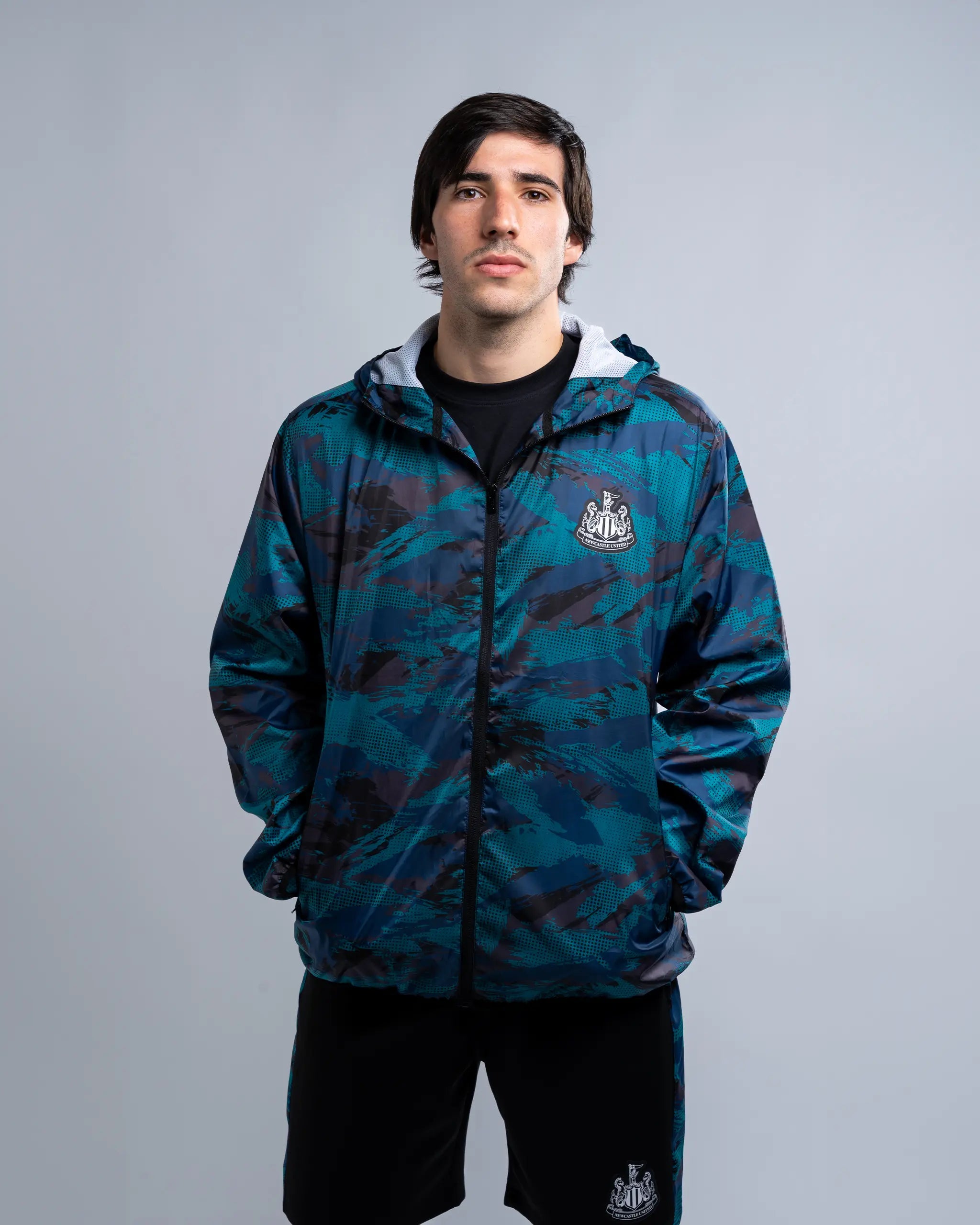 Men's Coats with Slim FitsNewcastle United Camo Poly Lightweight Shower Jacket