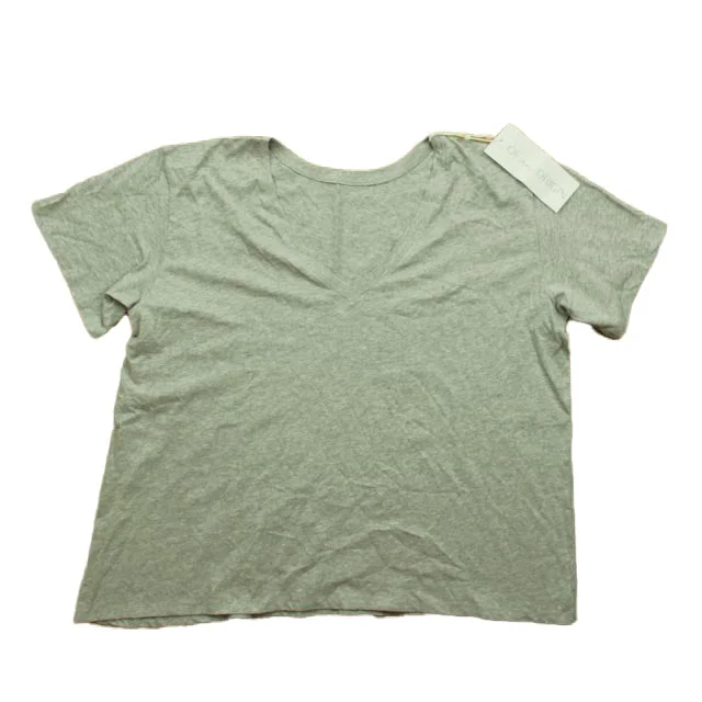 Men's Shirts with Wrinkle-Resistant FabricOf an Origin Girls Gray T-Shirt