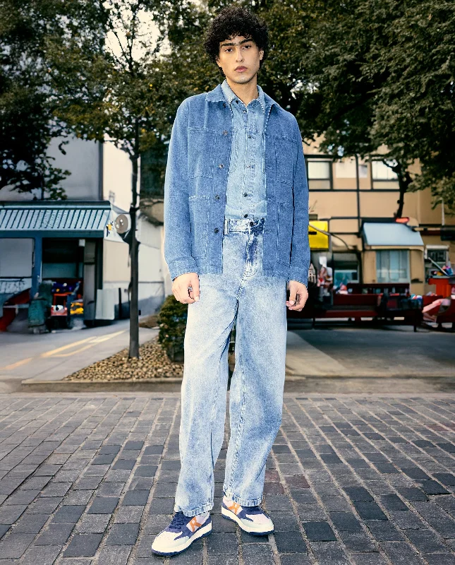 Men's Jeans with Functional PocketsRare Rabbit Men Riffin Light Blue Cotton Fabric Button And Zip Closure Baggy Fit Embroidered Logo Plain Jeans Men's Jeans with Functional PocketsRare Rabbit Men Riffin Light Blue Cotton Fabric Button And Zip Closure Baggy Fit Embroidered Logo Plain Jeans
