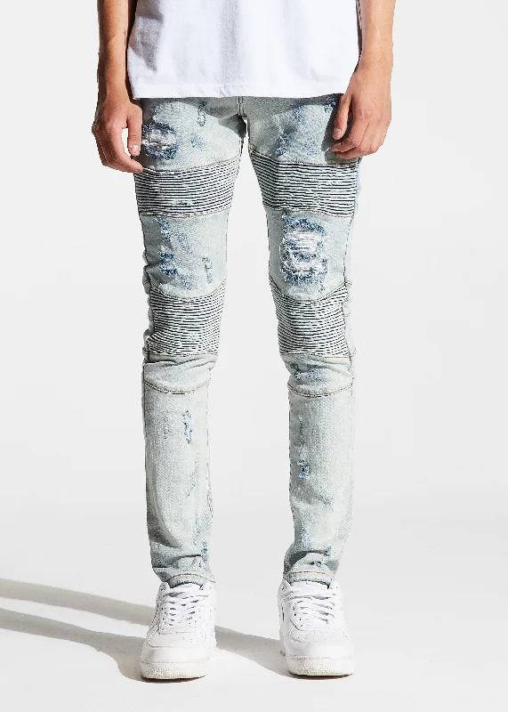 Fashion-Forward Men's JeansBron Denim