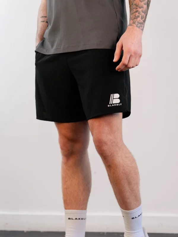 Men's Skinny Jeans for a Trendy LookApex Tech Shorts - Black
