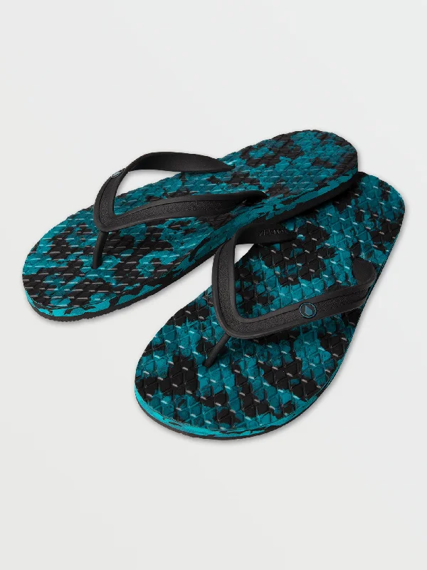 Men's Party Pants for a Fun Night OutEco Concourse Sandals - Spruce Green