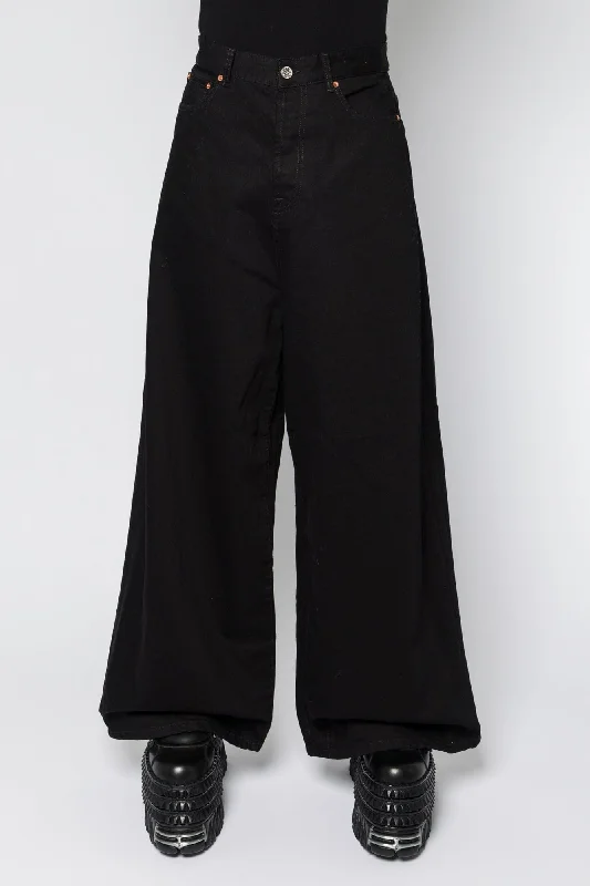 Vetements Big Shape Jeans in Black