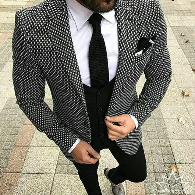 Black & White