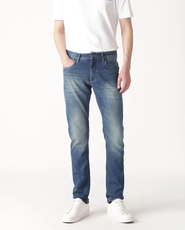 Oversized Men's JeansRare Rabbit Men's Cyr Light Blue Mid Wash Mid-Rise Slim Fit Jeans Oversized Men's JeansRare Rabbit Men's Cyr Light Blue Mid Wash Mid-Rise Slim Fit Jeans