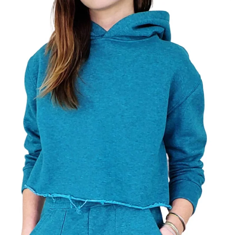 Men's Hoodies for StreetwearGirl Knit Crop Hoodie In Blue