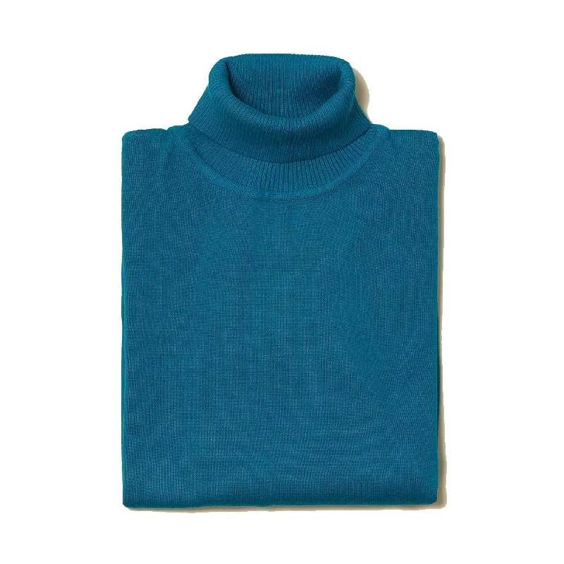 Casual Men's Pullover SweatersMen's Turtleneck Sweater color Ocean Blue