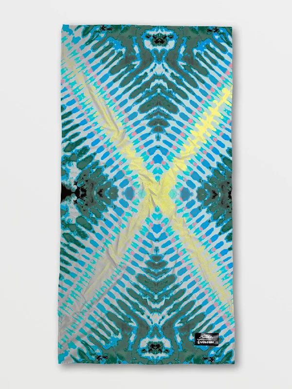 Men's Pants with Contrast StitchingVolcom x Matador Packable Beach Towel - Tie Dye