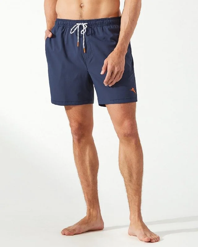 Men's Solid-Colored Pants for VersatilityTOMMY BAHAMA NEW NAPLE COAST VOLLEY