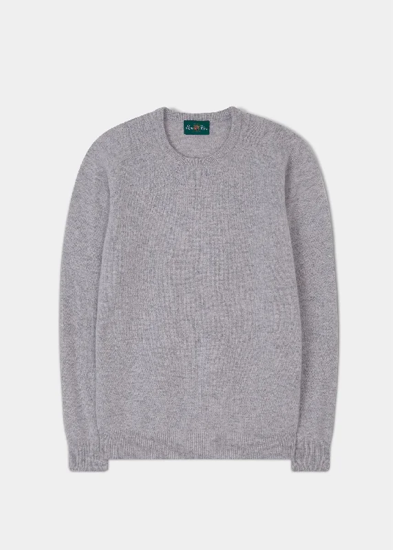 Men's Pants with Button-Down PocketsMen's Lambswool Crew Neck Jumper in Light Grey Mix - Regular Fit Men's Pants with Button-Down PocketsMen's Lambswool Crew Neck Jumper in Light Grey Mix - Regular Fit